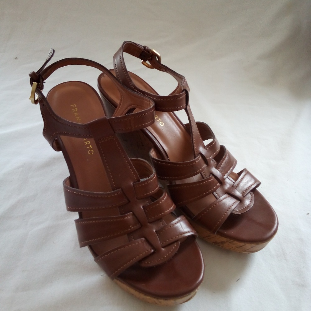 Franco Sarto Marybeth wedge sandals. Size 9 EUC